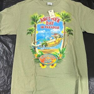 Rainforest Cafe T-Shirt Size M